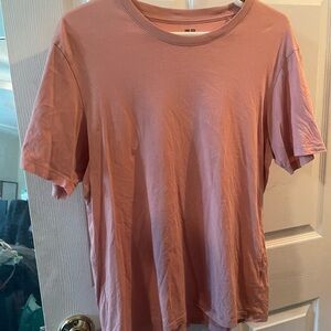 Uniqlo Supima Cotton Tee in Soft Pink